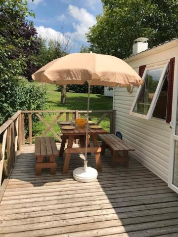 Campsite Le Mondou Saint-Julien-de-Lampon